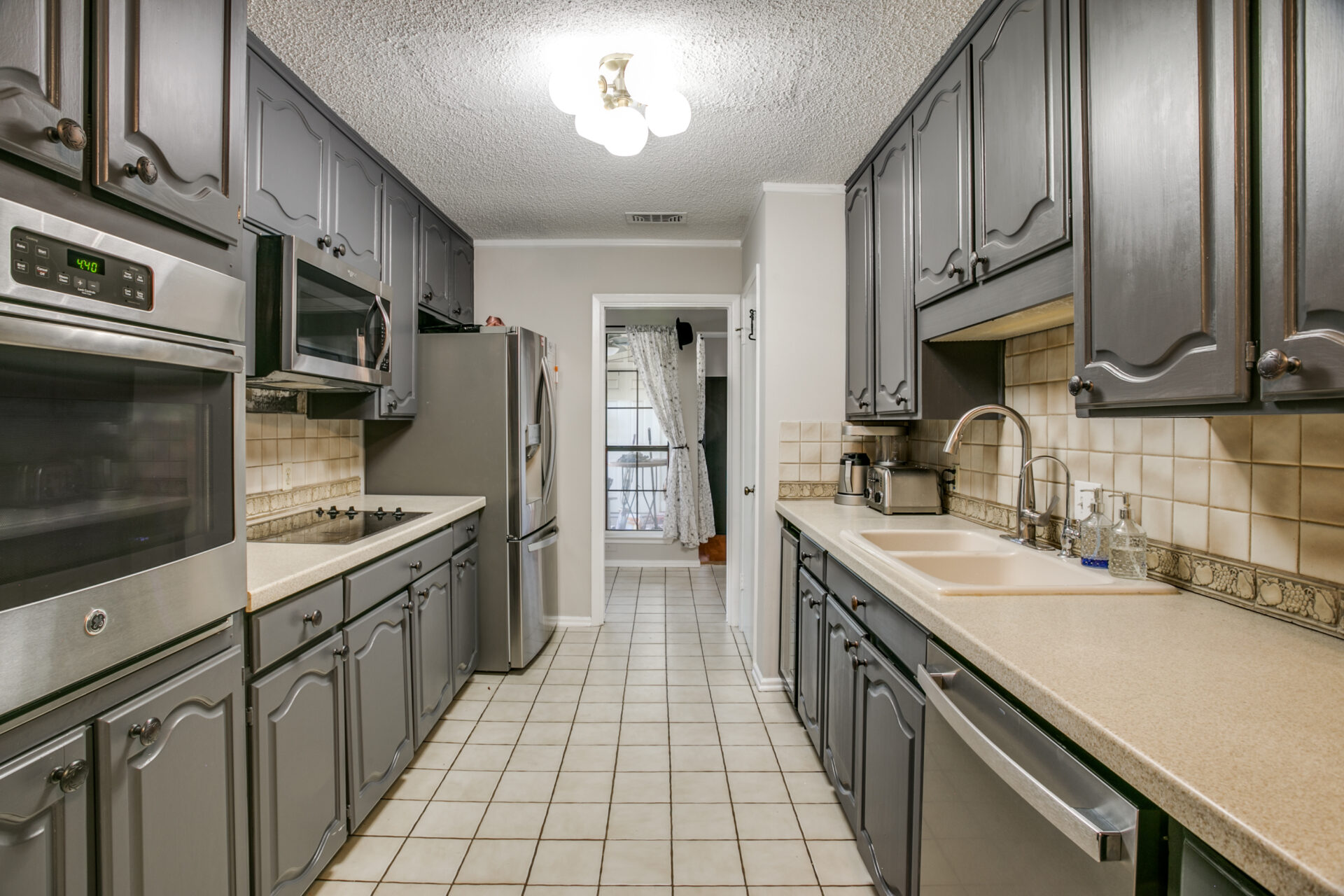 6209-trail-lake-dr-fort-worth-tx-76133-High-Res-10